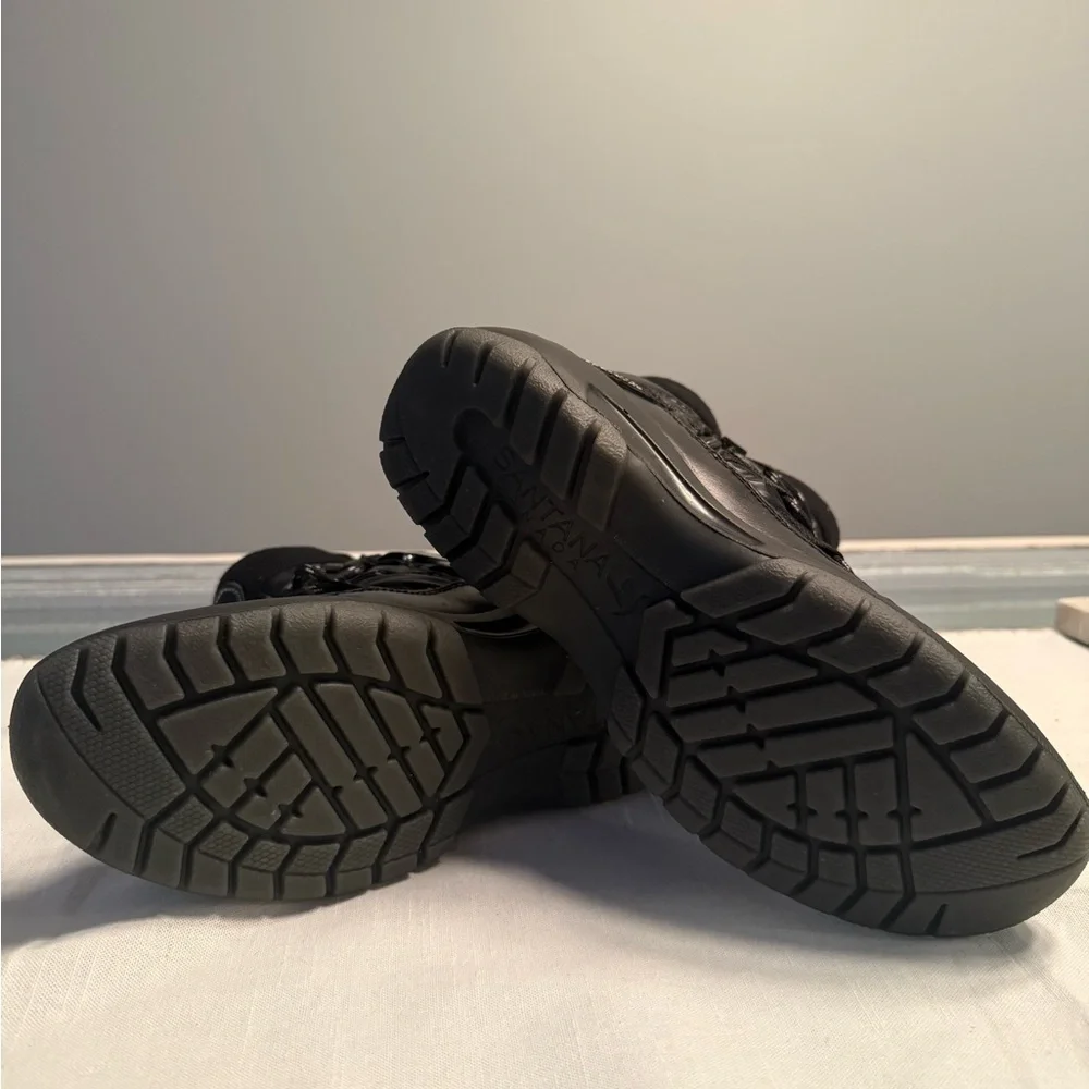 Santana Canada Black Winter Boots Size 6 NWT